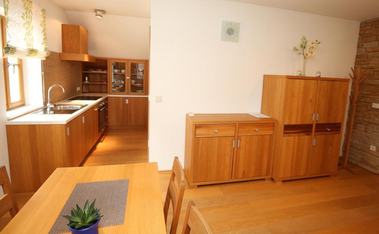 Apartments Vrdjan Cerknica Luaran gambar