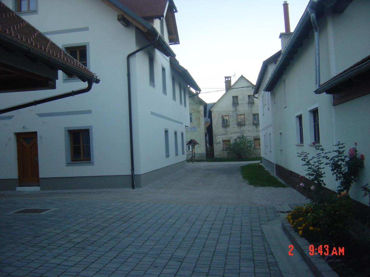 Apartments Vrdjan Cerknica Luaran gambar