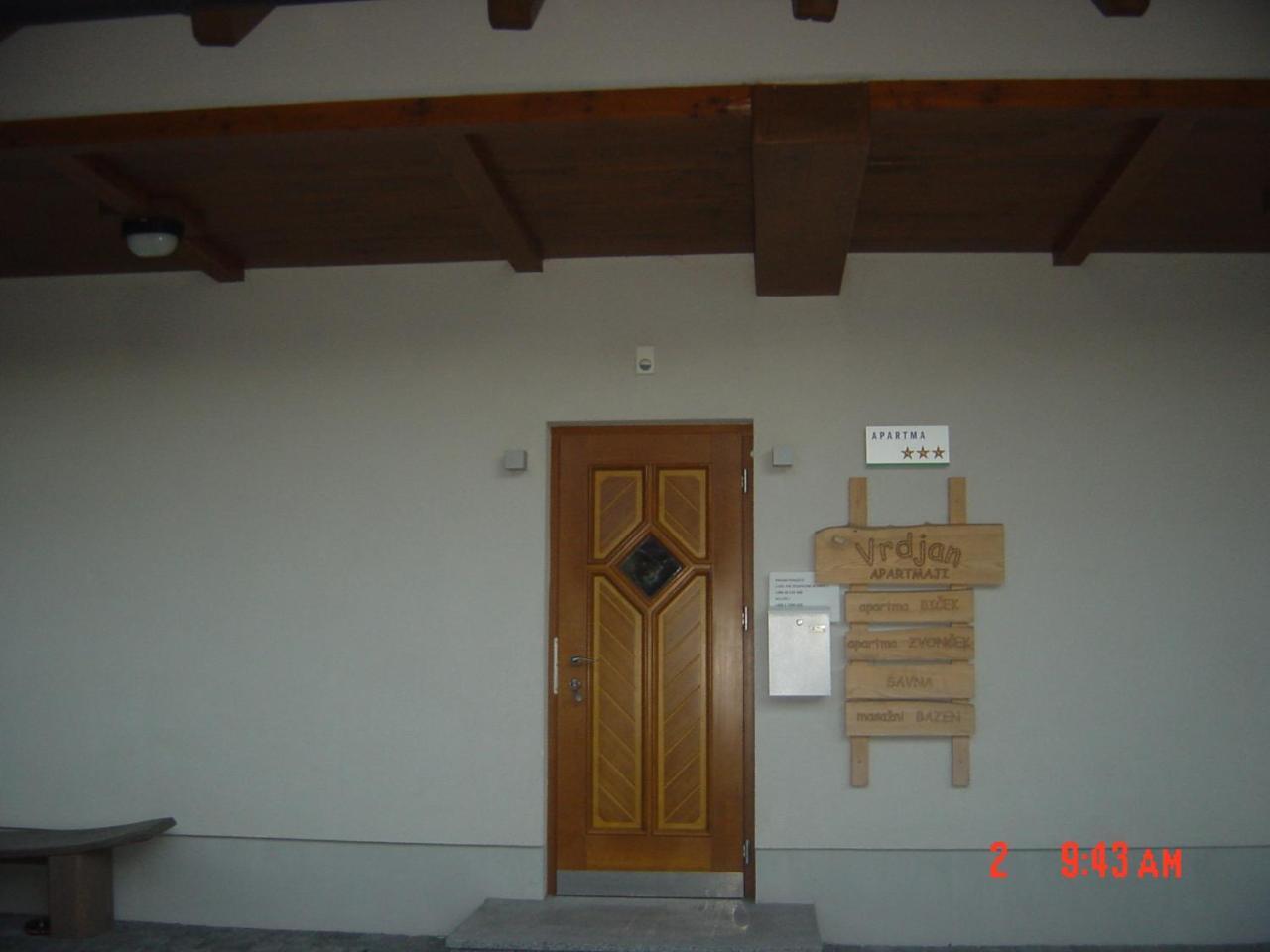 Apartments Vrdjan Cerknica Luaran gambar