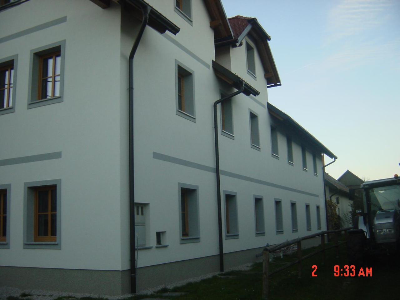Apartments Vrdjan Cerknica Luaran gambar